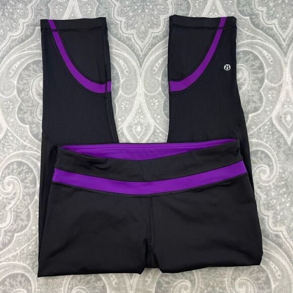 Lululemon Run: Inspire Crop II - Picture 2 of 5